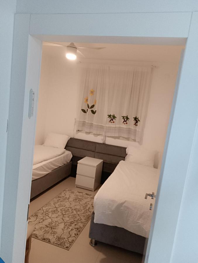 עכו דירה חדשה ליד הים- Akko-Brand New Apartment 外观 照片